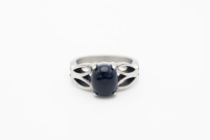 Reverie Signet Ring