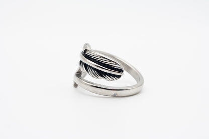 Feather & Tail Ring Silver