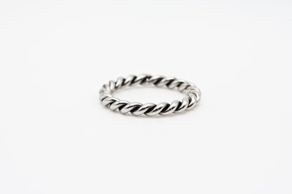 Twisted Ring