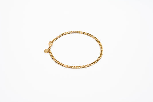 Kirby Medium Bracelet Gold (AKA Connell)